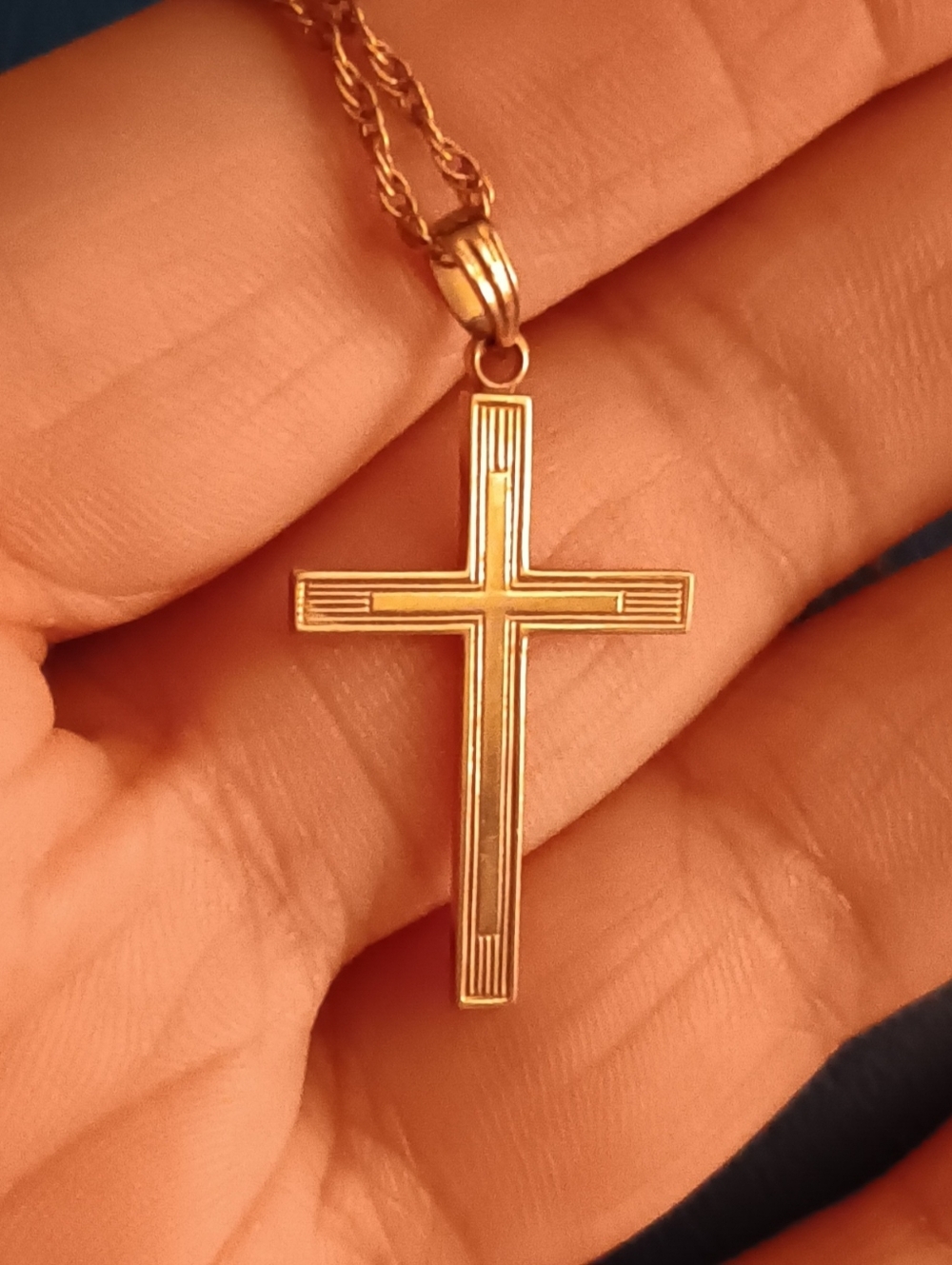TODAY ONLY!! 10k Yellow Gold Cross